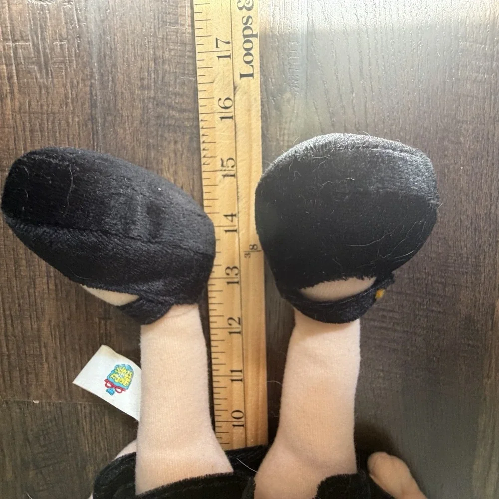 Classic Eloise Doll Plush Toy Book Collection Black Hair Good Stuff Tag 14